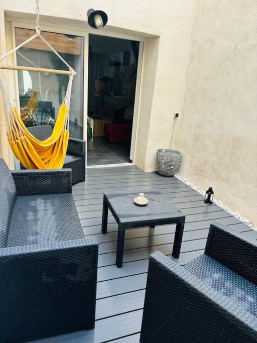 Appartement En Petite Camargue Сен-Лоран-Д'Эгуз Экстерьер фото