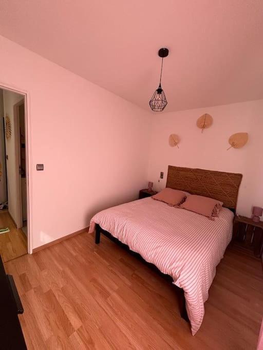 Appartement En Petite Camargue Сен-Лоран-Д'Эгуз Экстерьер фото